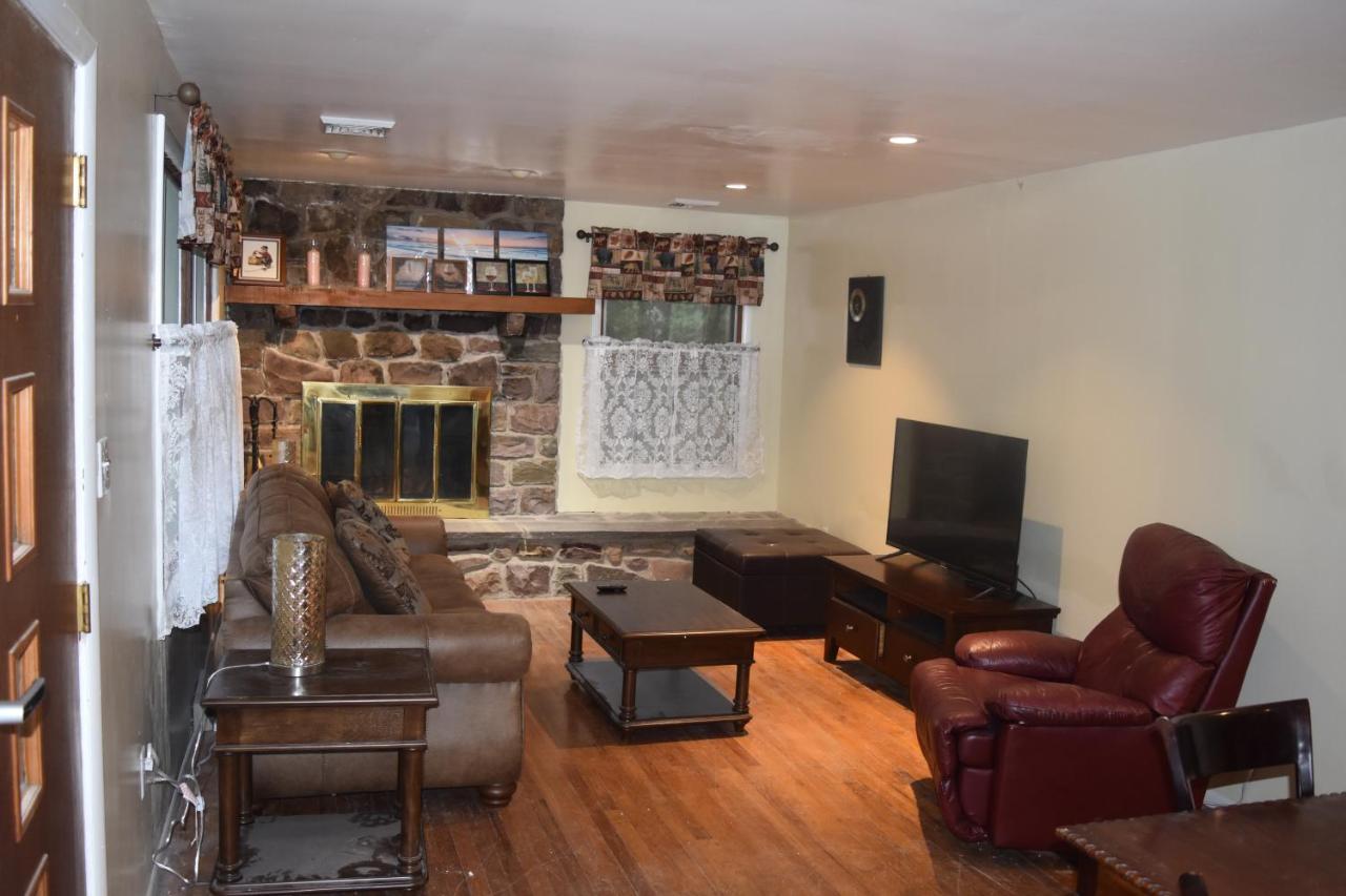 5 Bdr Cabin Game Rm Large Deck Fireplace Firetable Lake Harmony Exteriér fotografie