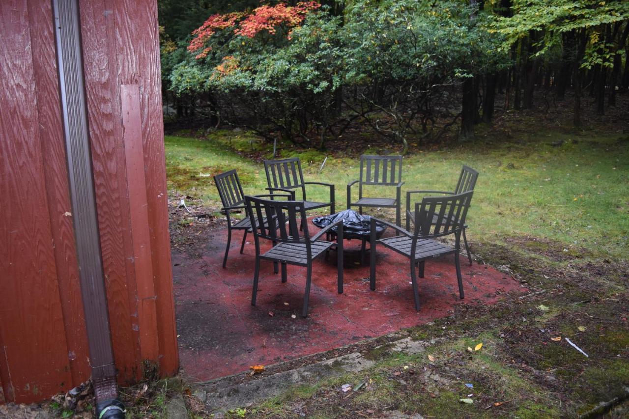 5 Bdr Cabin Game Rm Large Deck Fireplace Firetable Lake Harmony Exteriér fotografie