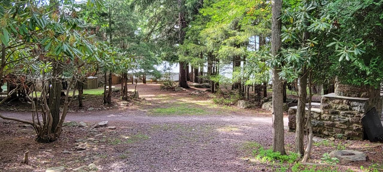 5 Bdr Cabin Game Rm Large Deck Fireplace Firetable Lake Harmony Exteriér fotografie